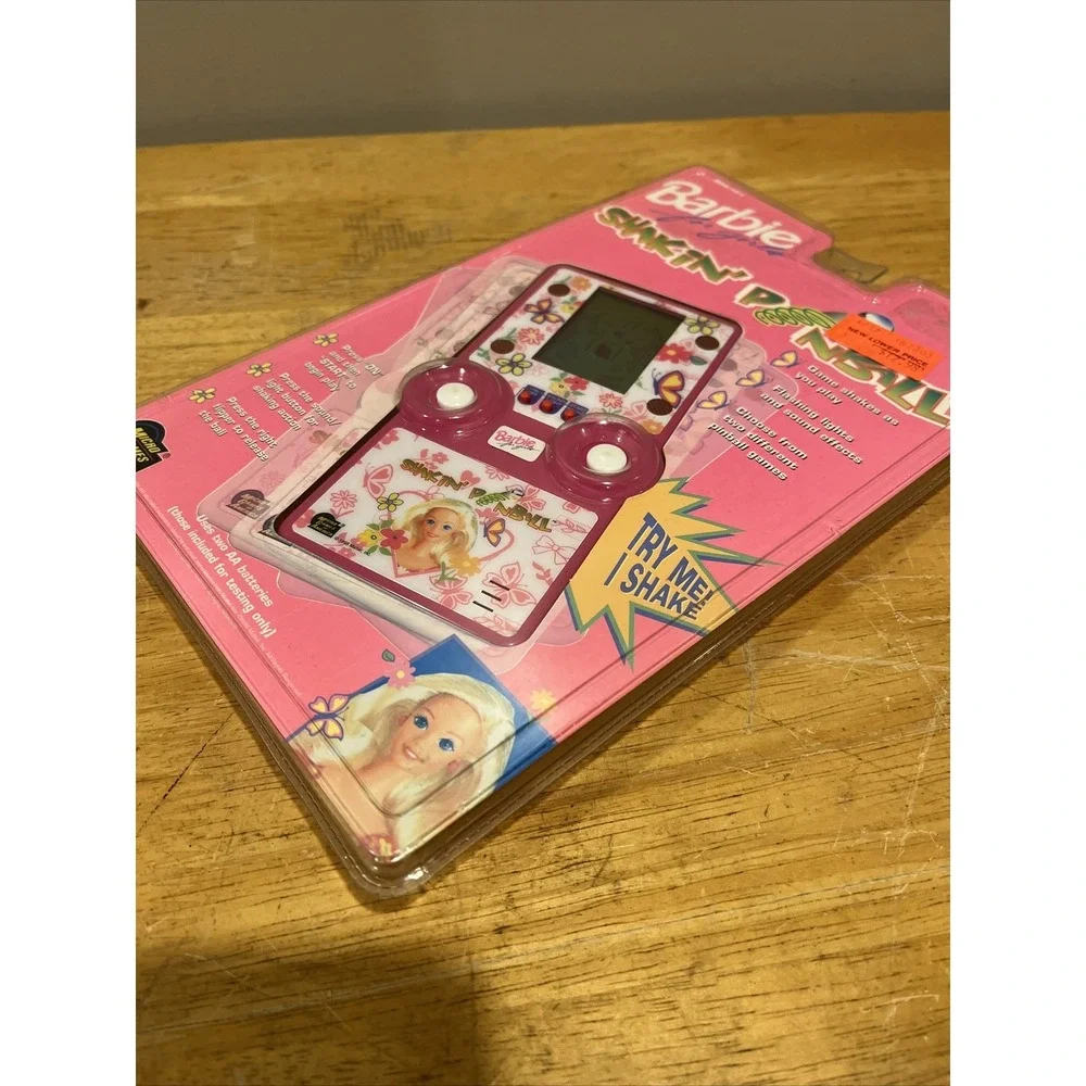 1995 Mattel Barbie Shakin' Pinball Micro Games Of America Electronic Handheld